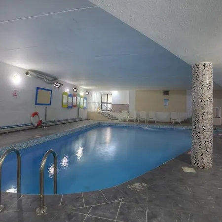 Hotel Primera 3*