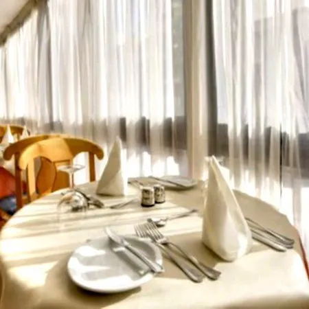 Primera Сент-Полс-Бей