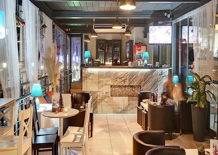 Primera Szálloda 3*