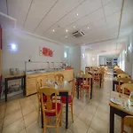 Otel Primera 3*